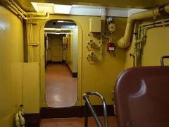 -阿芙乐尔号巡洋舰