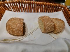餐前烤黄油面包-西堤厚牛排(昆山店)