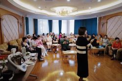 -杰爱月子护理中心