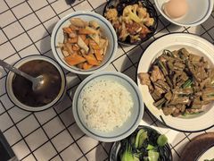 -汇慈安·高端自营月嫂(武汉月子尊享店)