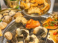 -围炉肉舍•炭烤活鳗•丹东海鲜烤肉(步行街店)