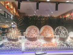 -锤头鲨毛肚海鲜烤肉自助餐厅(国购广场店)