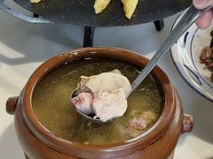 -怡得饭庄·30年老店·宋大妈昆明菜