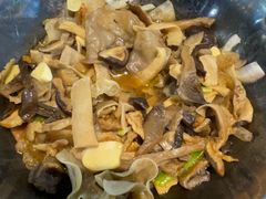 -小秦淮·南京土菜(新亭西路店)
