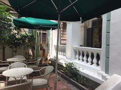 星巴克(沙面店)-星巴克臻选(广州沙面店)