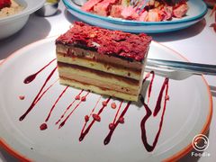 -阿妮叶李(光谷世界城店)