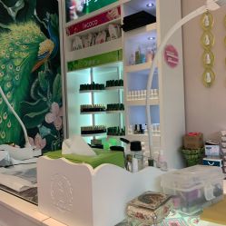 -孔雀手美甲美睫护理