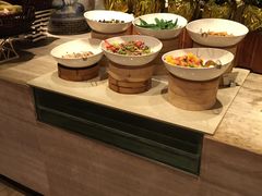 自助取餐区-OPEN開全日自助餐厅·牛肉火锅·海鲜(佛山希尔顿酒店)