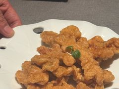 -左庭右院鲜牛肉火锅黑金店(陆家嘴中心店)
