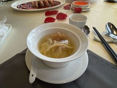 花胶灌汤饺-皇朝会.经典传统粤菜(外滩店)