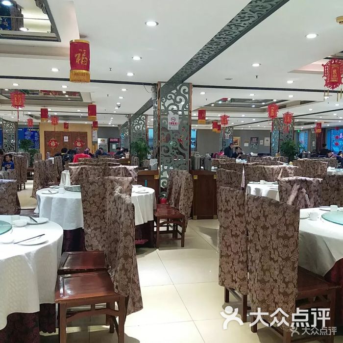 德缘烤鸭店