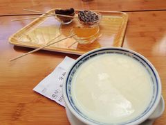 招牌传统双皮奶-周大娘牛乳(旧寨古村总店)