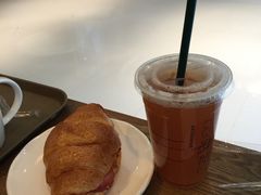 -星巴克(苏州泰华店)