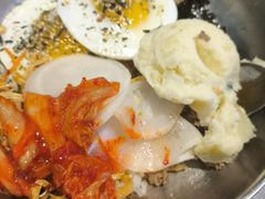 -明洞阿姨·韩式酱蟹烤肉·创意料理(三元桥店)