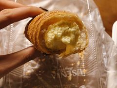奶油号角-罗森尼娜(德思勤店)