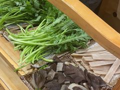 -顶顶汤火牛排火锅·经典铜锅涮肉