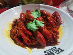 -龙巢盱眙龙虾·牛蛙·烧烤宵夜(八卦岭店)