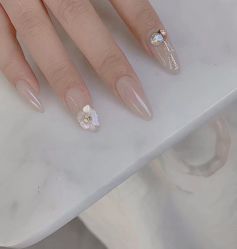 -悦指间美甲美睫