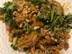 -成都你六姐·牛肉冒菜(城市集市合生汇店)