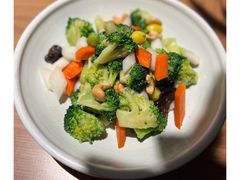 营养时蔬小炒-波螺油子青岛本帮菜(银座店)