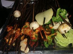 -钢管厂五区小郡肝串串香(滨江店)