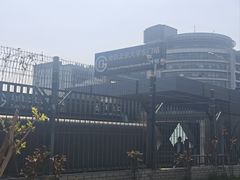 -北京大学东门(地铁站)