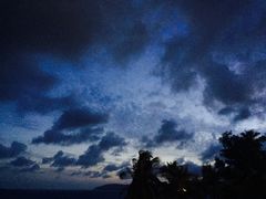 -亚龙湾中心广场