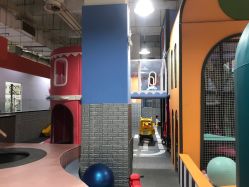 -嘟嘟乐儿童乐园(卜蜂莲花店)