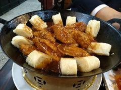 狮头鱼地锅-东坡熬鱼馆(天泰路店)