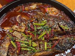 -六福烧烤酒馆(秦隆步行街店)