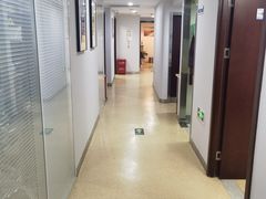 -瑞尔齿科(东方广场诊所)