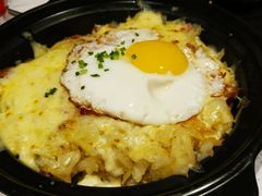 -Geneva日内瓦餐厅(西郊宝成花苑店)