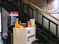 -BHC炸鸡(明洞总店)