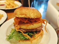 菠萝龙小治-龙治汉堡(中华城店)
