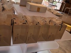 -银座仁志川·生吐司专门店(香港广场店)