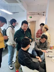 点击看大图 -浙江1+1主持人工作室