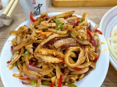 -歹歹的加个面过油肉拌面