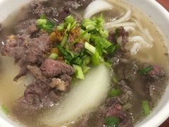 -阿波潮汕牛肉火锅·汤粉面(拱北店)