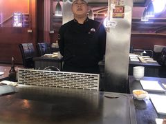 -利昂法式铁板主题餐厅(新奥购物中心店)