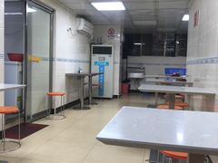 -三和美食(西华路店)