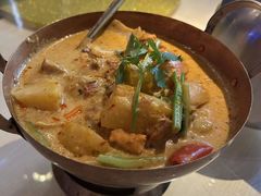 -大头虾越式风味餐厅(光明广场店)