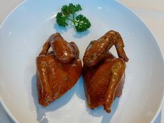 玻璃脆皮乳鸽-利苑酒家(金宝店)