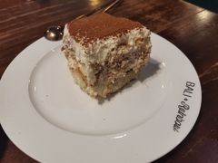 -芭莉与彩虹西餐厅(成都合生汇店)