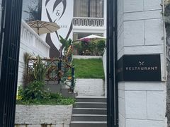 -Mark&Mars Restaurant