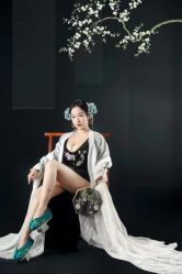 -盘子女人坊古装写真摄影