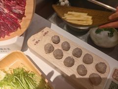 -左庭右院鲜牛肉火锅(七宝领展广场店)