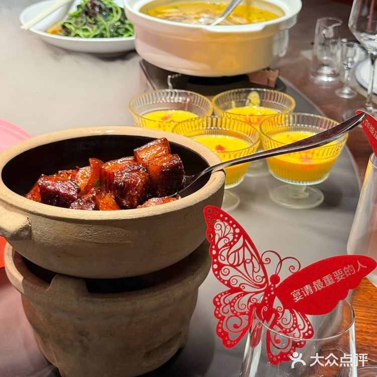 必点徽菜三绝:臭鳜鱼——闻着臭吃着香!