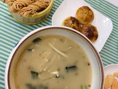 -鹊华居·地道鲁菜·海鲜·融合味(大明湖店)