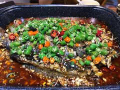 -重庆万州烤鱼(鼎好鱼餐饮临港宝龙店)