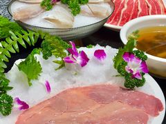 -浮何烤铺(桐梓林店)